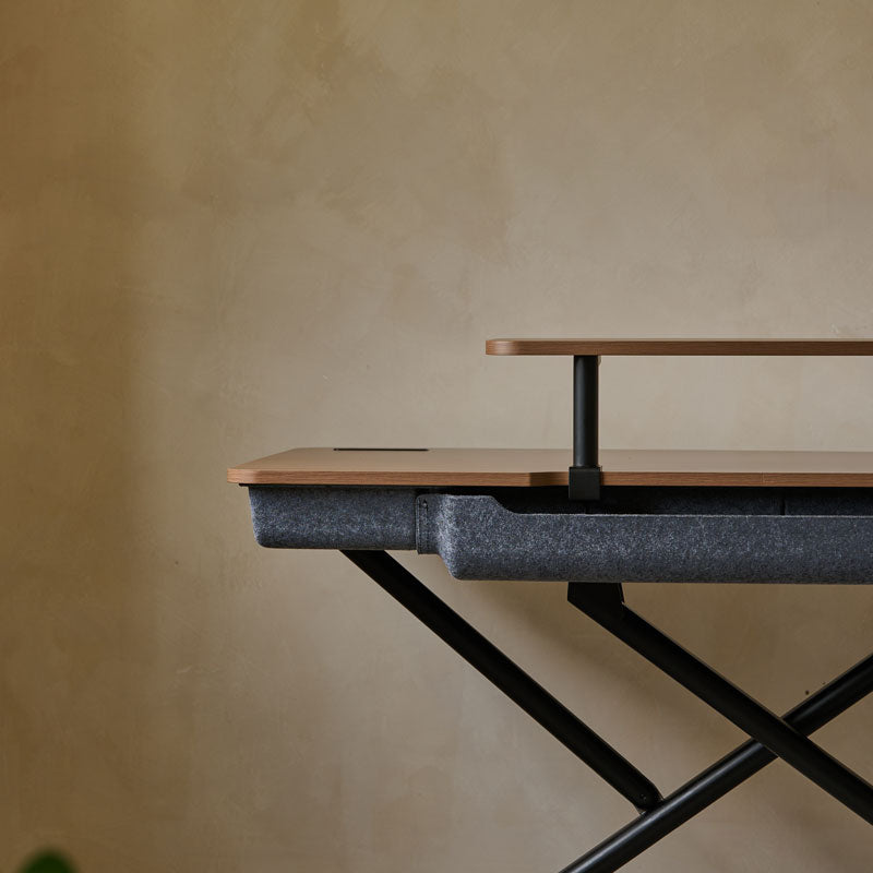 Flow Floor-to-Standing Desk