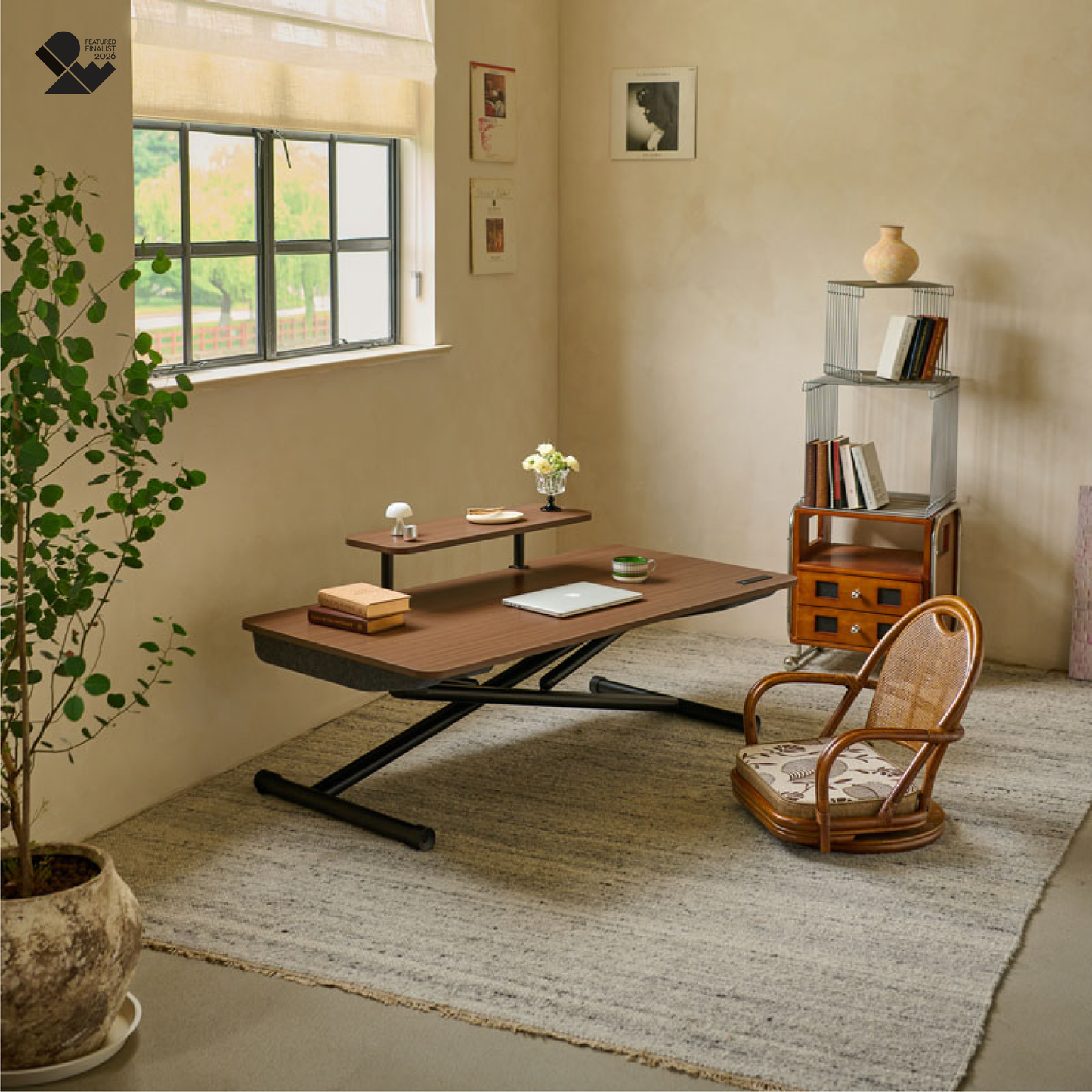 Flow Floor-to-Standing Desk