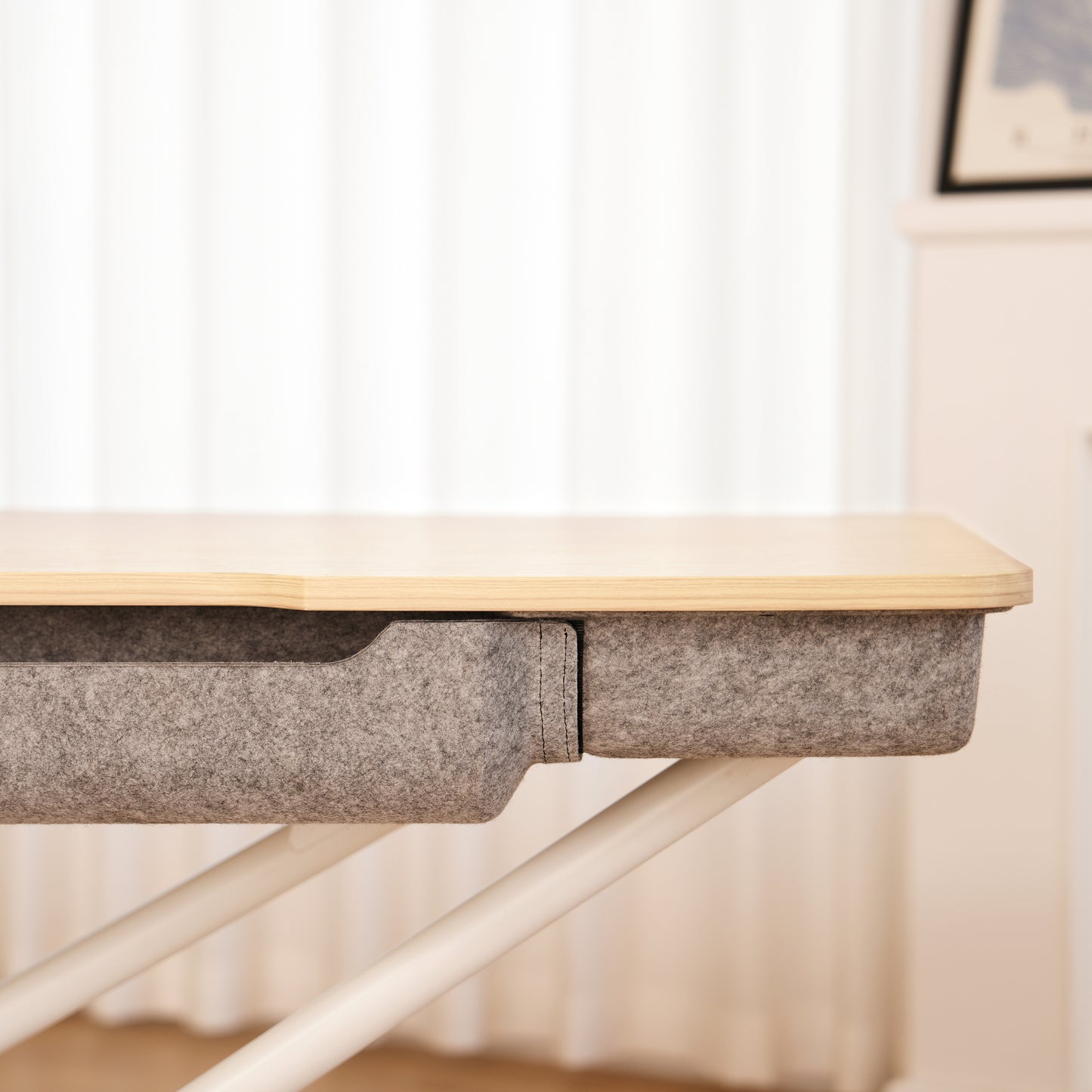 Flow Sit-to-Stand Desk